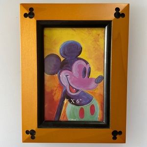NWT Disney 4"x6" Mickey Mouse Picture Frame